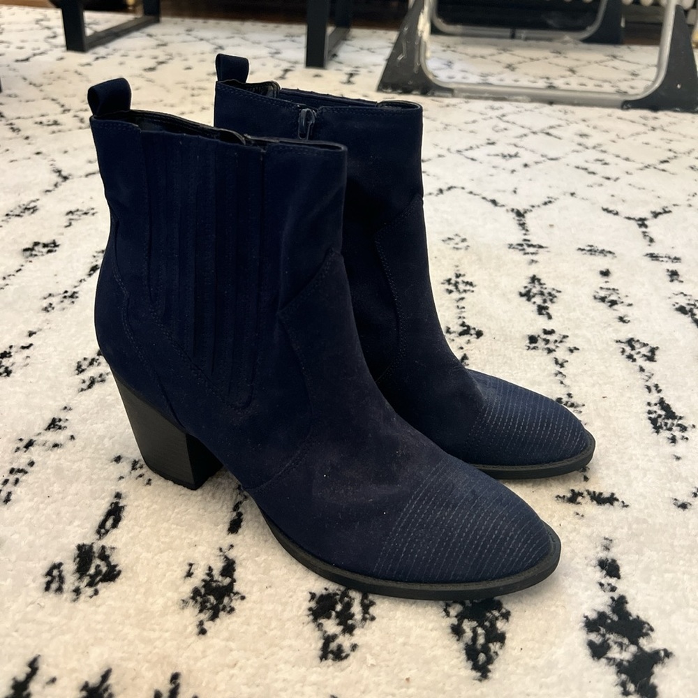 Midnight blue heeled ankle boots Size 7.5 by indigo Road